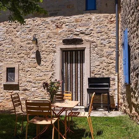 La Cazelle 4/6 Personnes Du Presbytere Holiday home Saint-Georges-de-Levejac